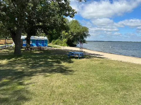 1238 Lake St E, Osakis, MN 56360 photo 13