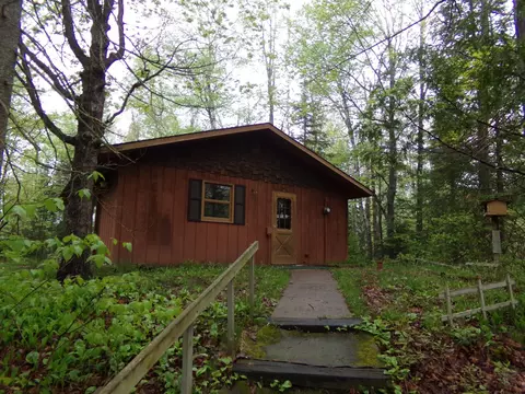 6735 S Old 11, Hawthorne, WI 54874