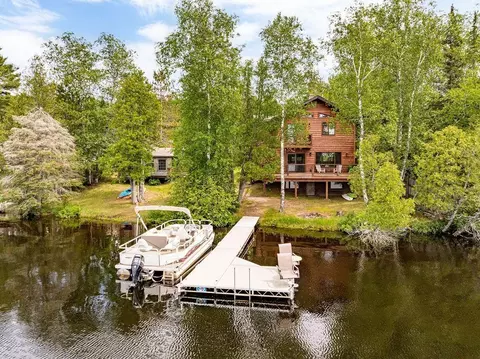 8887 Pequaywan Lake Rd, Duluth, MN 55803