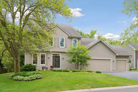 16671 Thatcher Rd, Eden Prairie, MN 55347