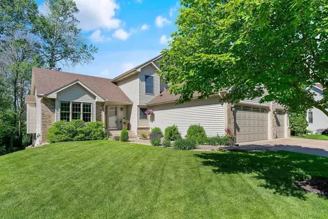 2572 Blue Bill Cir, White Bear Township, MN 55110