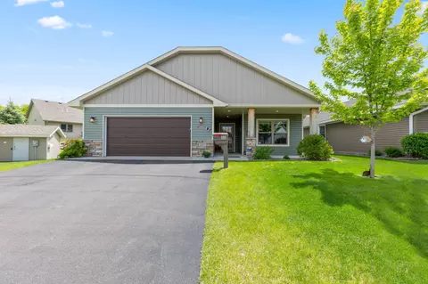 2315 Whippoorwill Ln, Brainerd, MN 56401