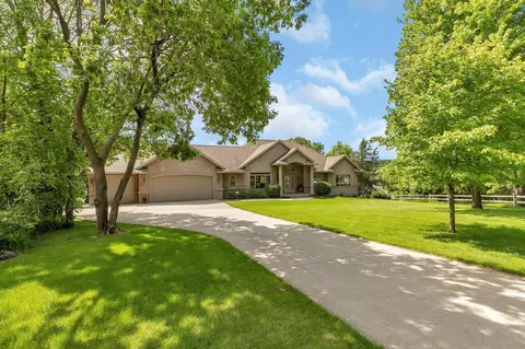 20922 Big Lake Rd, Richmond, MN 56368