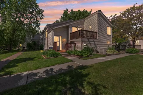 274 Cambria Ct, Woodbury, MN 55125