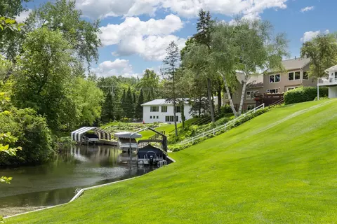810 Smithtown Ter, Excelsior, MN 55331 photo 58
