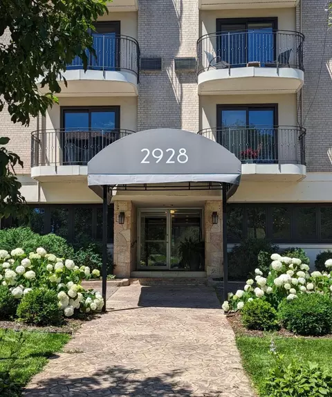 2928 Dean Pkwy #2D, Minneapolis, MN 55416