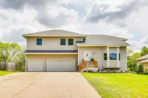12245 Grouse St NW, Coon Rapids, MN 55448