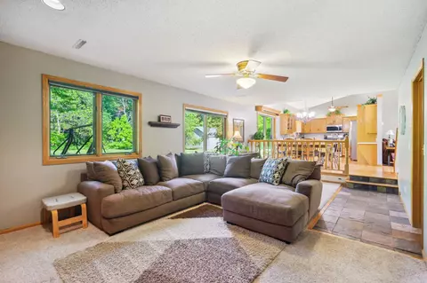 14268 Raspberry Dr, Rogers, MN 55374 photo 9