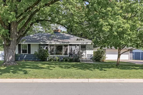 9901 Fremont Ave S, Bloomington, MN 55431