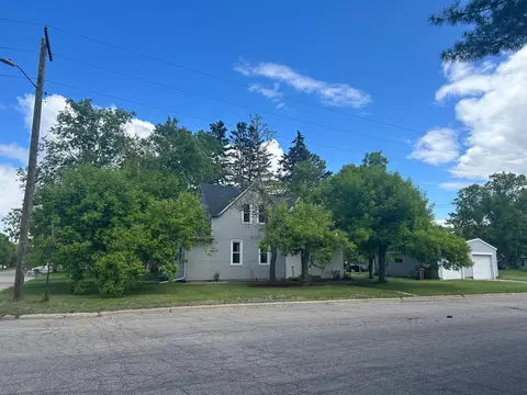 412 2nd Ave NE, Perham, MN 56573