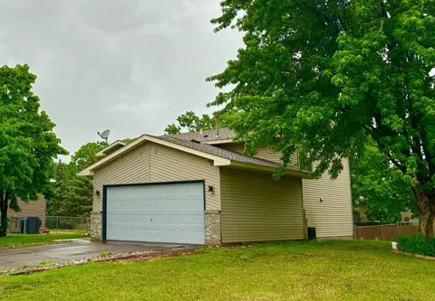 4000 Lake Ridge Dr, Big Lake, MN 55309