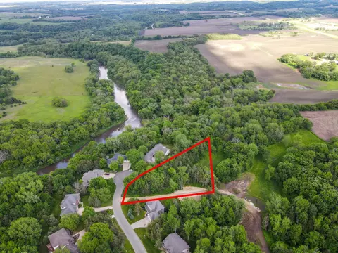 950 Cedar Point Ln SE, Oronoco, MN 55960 photo 2