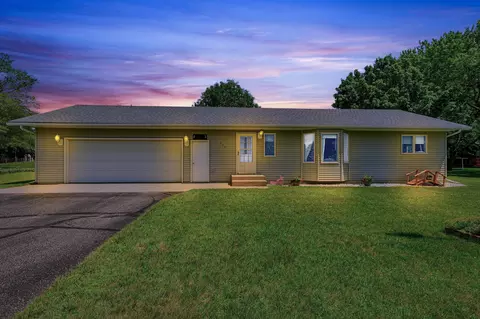324 3rd Ave NE, Saint Stephen, MN 56375