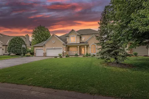 10435 Raleigh Rd, Woodbury, MN 55129