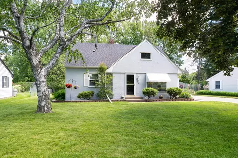 3700 Kenny Ln, White Bear Lake, MN 55110
