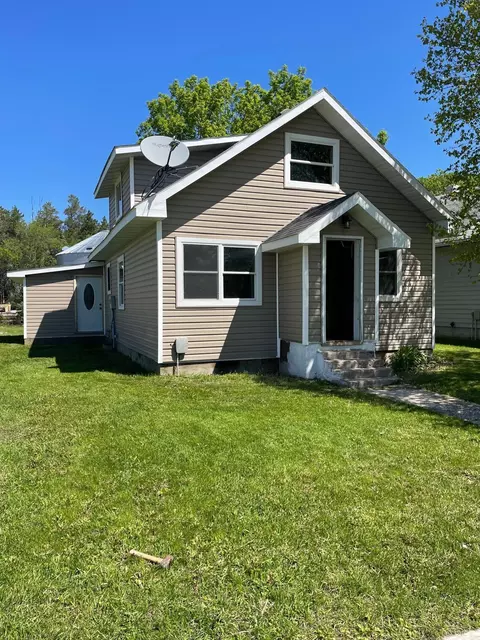 39959 181th St, Wannaska, MN 56761