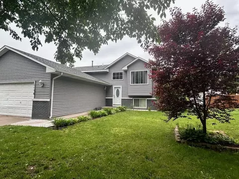 1156 97th Ln NE, Blaine, MN 55434