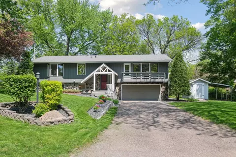 17320 25th Ave N, Plymouth, MN 55447