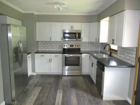 38535 Tupper Rd, Cohasset, MN 55721 photo 4