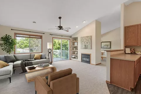 5402 Elm Grove Ave, New Hope, MN 55428