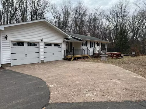 2360 220th St #Z, Cushing, WI 54006