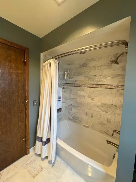 1305 Towerview Rd, Eagan, MN 55121 photo 22