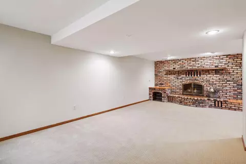 1305 Towerview Rd, Eagan, MN 55121 photo 29