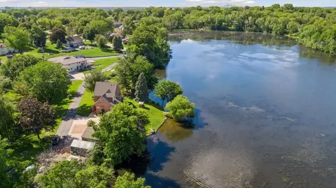 1305 Towerview Rd, Eagan, MN 55121 photo 48