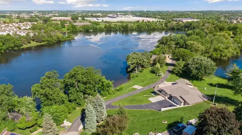 1305 Towerview Rd, Eagan, MN 55121 photo 43