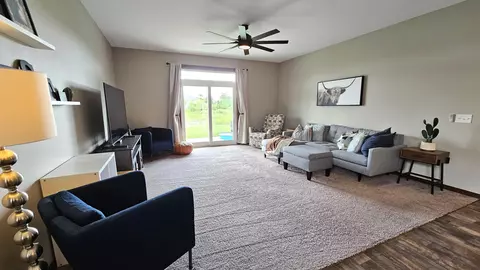 2274 72nd Ave N, Saint Cloud, MN 56303 photo 3