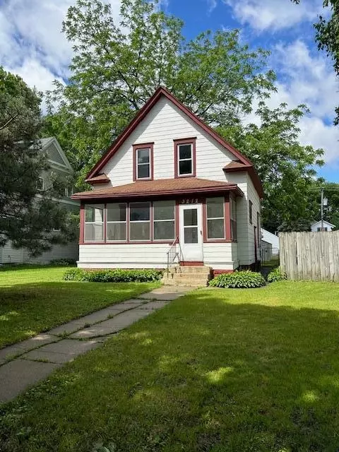 3212 30th Ave S, Minneapolis, MN 55406