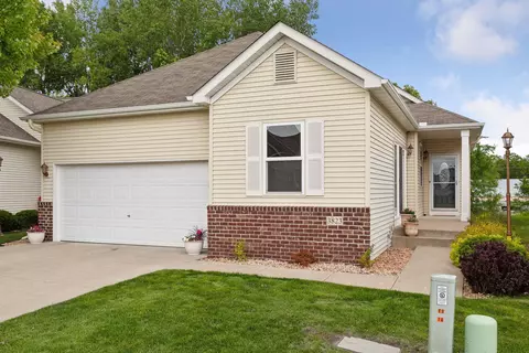 3823 Meadowview Way, Saint Bonifacius, MN 55375