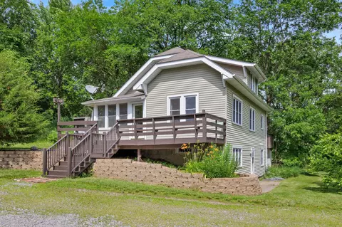 2855 Bradshaw Cir SE, Buffalo, MN 55313
