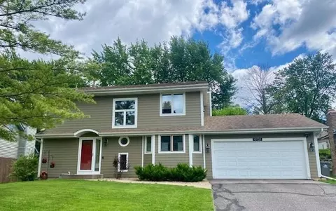 10725 45th Ave N, Plymouth, MN 55442