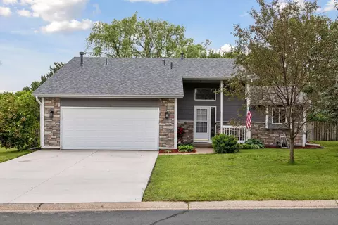 4026 151st St W, Rosemount, MN 55068