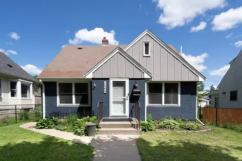 1265 5th St E, Saint Paul, MN 55106