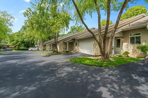 17331 Sunray Cir SW, Prior Lake, MN 55372