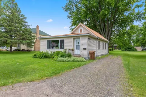 315 5th St NW, Aitkin, MN 56431