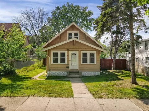 885 Livingston Ave, West Saint Paul, MN 55118