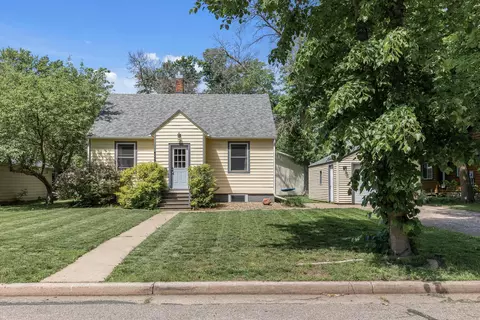 529 N Dallas St, River Falls, WI 54022