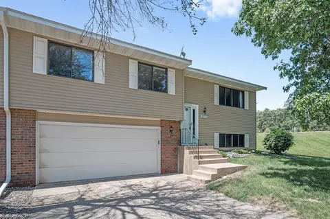 4617 12 Penkwe Way, Eagan, MN 55122