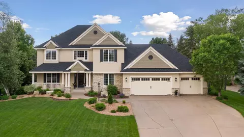 3684 Fairway Dr, Woodbury, MN 55125