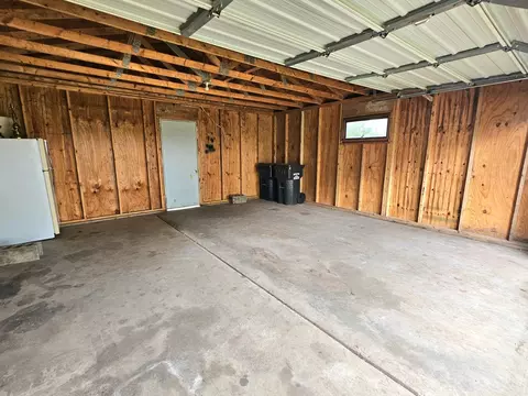 105 E 9th St, Morris, MN 56267 photo 27