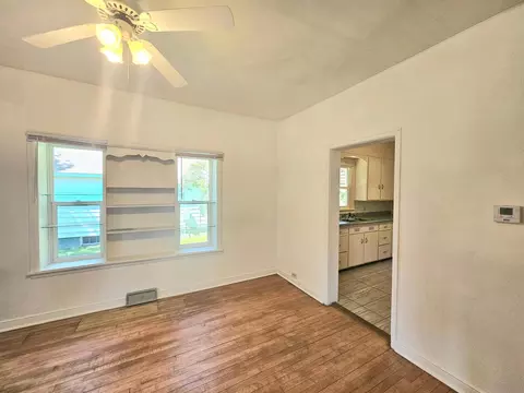 105 E 9th St, Morris, MN 56267 photo 10