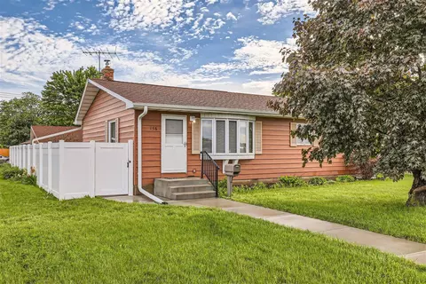 156 S Street St W, South Saint Paul, MN 55075
