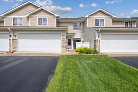 1413 Idlewild Ln, Waconia, MN 55387