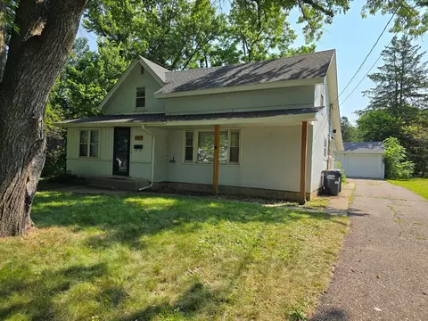 1113 Union St, Northfield, MN 55057
