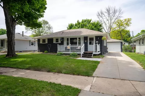 1431 26th St NW, Rochester, MN 55901