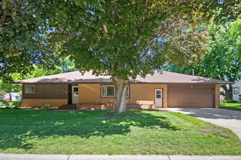 308 Murray St, Owatonna, MN 55060