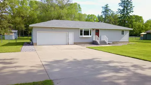 365 27th St N, Sartell, MN 56377